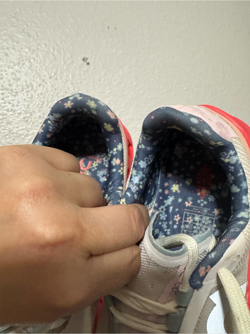 FP Movement XOnCloudMonster sneakers Oyster/Lotus - Picture 4 of 16